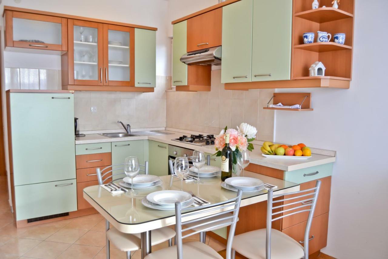 Apartman Mime Stanici Exterior foto